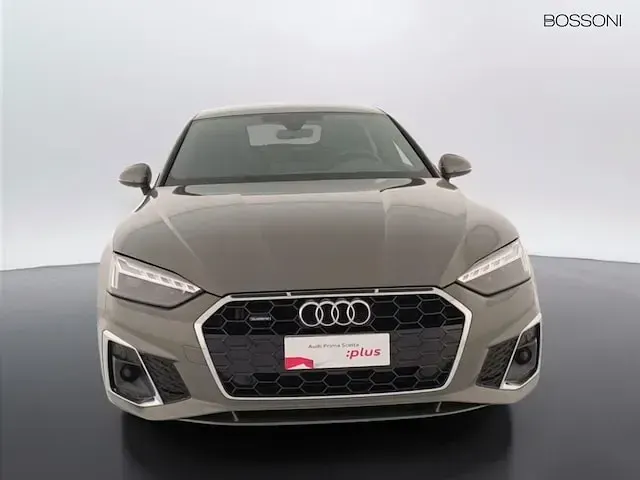 Usata Audi A5 Sportback S-Line 204 CV (150 kW) 2024 Grigio Utilitaria