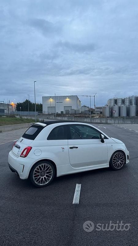 Usata Abarth 595 145 CV (106 kW) 2016 Cabrio