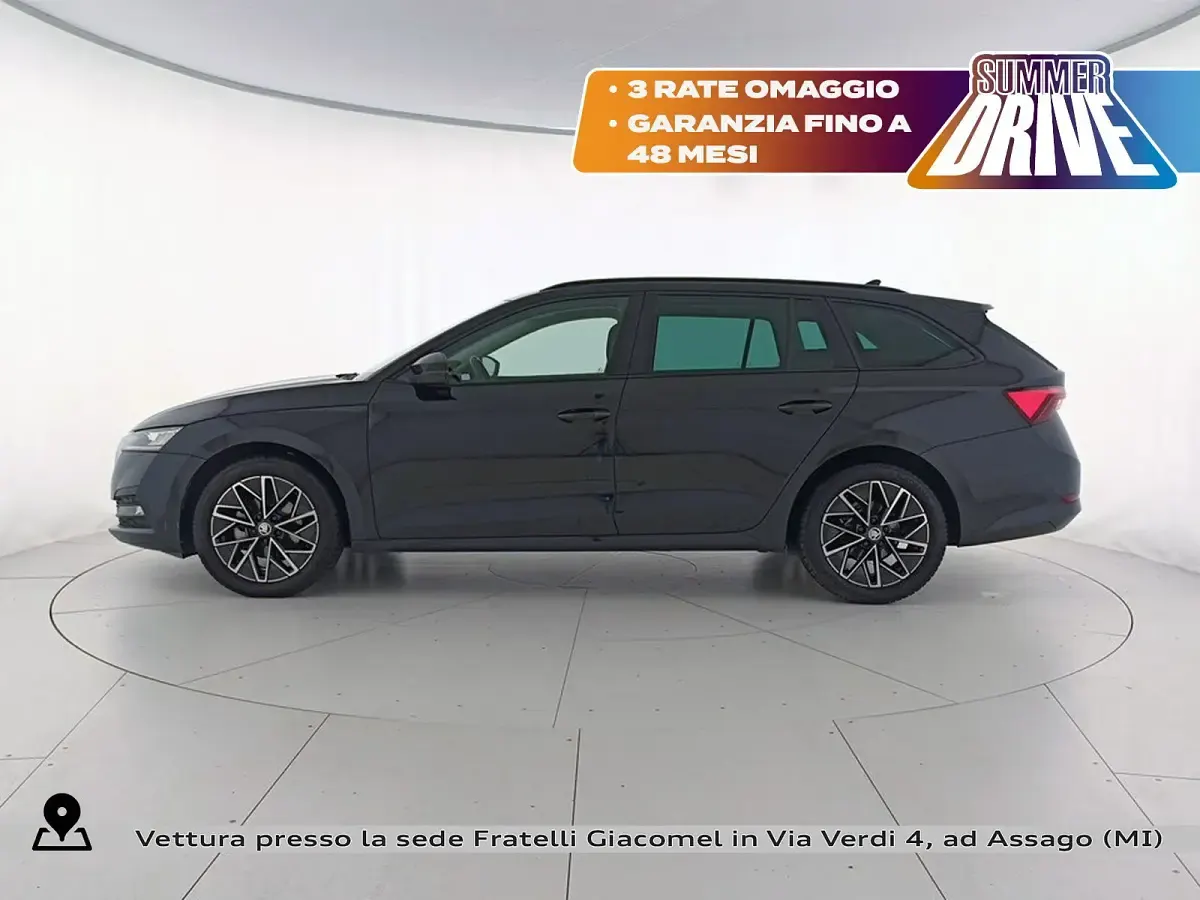 Usata Skoda Octavia Executive 116 CV (85 kW) 2022 1z nero tulipano perlato Station wagon