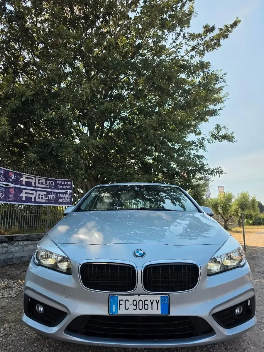 Usata BMW 216 Active Tourer Luxury Line 115 CV (84 kW) 2016 Grigio Monovolume