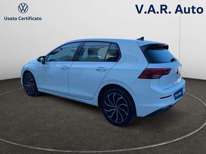 Usata VW Golf VIII Life 116 CV (85 kW) 2022 Other Utilitaria