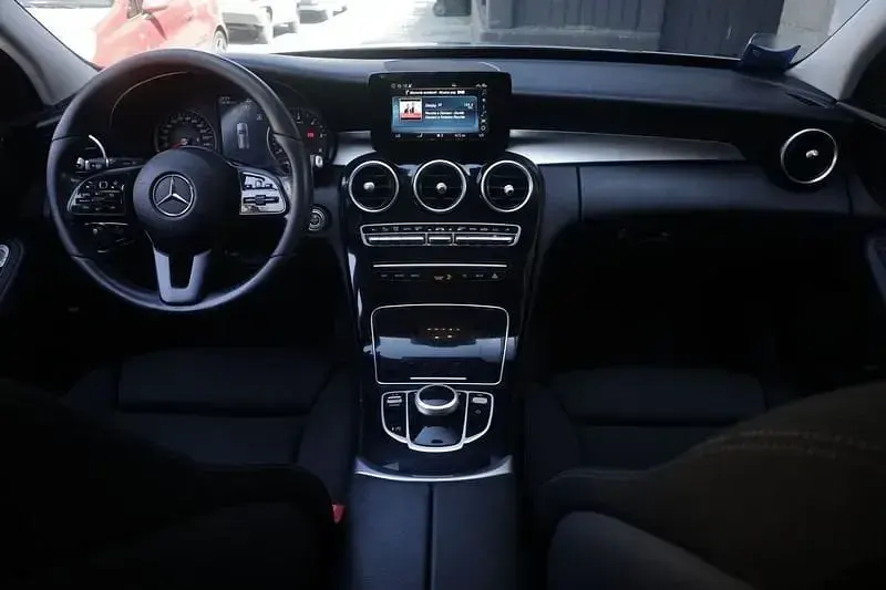 Usata Mercedes C220 194 CV (142 kW) 2019 Grigio Station wagon