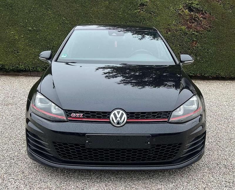 Usata VW Golf VII GTI 230 CV (169 kW) 2015 Nero Berlina