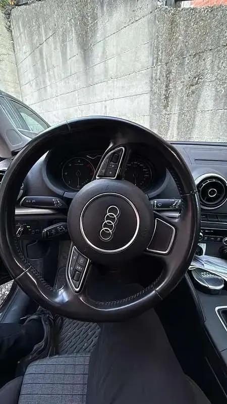 Usata Audi A3 Admired 105 CV (77 kW) 2014 Berlina