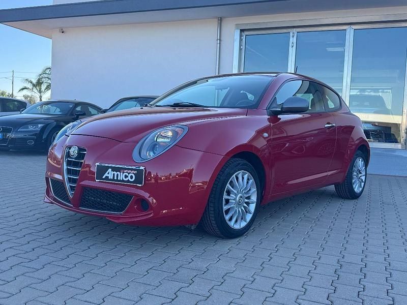 Rosso Usata 2015 Alfa Romeo MiTo Distinctive Due volumi | 7200 € (Buon prezzo) - Immagine 1/4