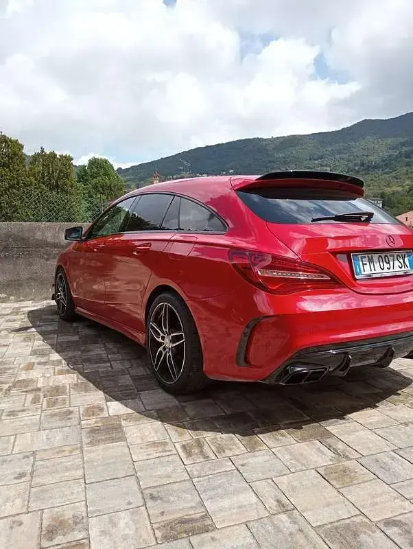 Gebraucht Mercedes CLA220 Shooting Brake Premium 177 PS (130 kW) 2017 Kombi