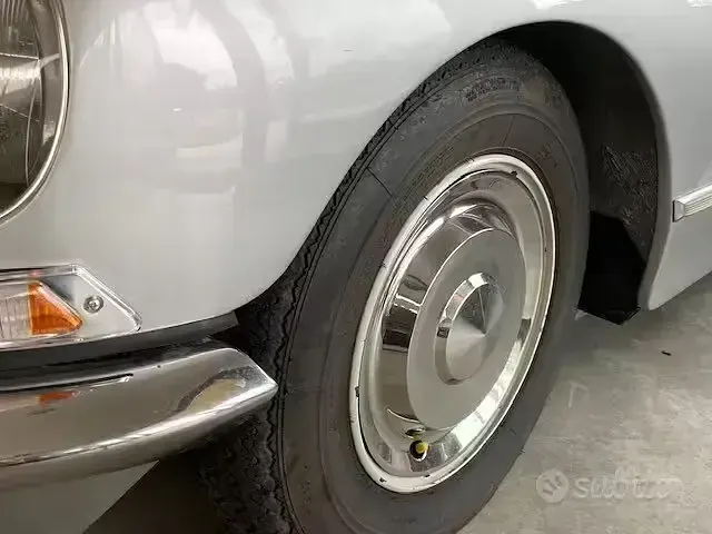 Usata Citroën DS 109 CV (80 kW) 1960 Grigio Berlina