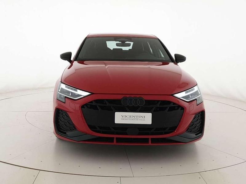 Nuova Audi A3 S-Line 150 CV (110 kW) 2025 Rosso progressivo metallizzato Berlina