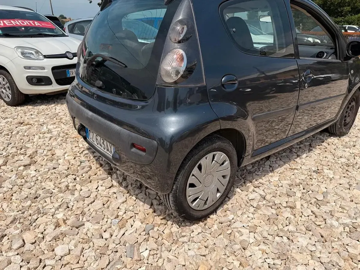 Usata Citroën C1 68 CV (50 kW) 2005 Grigio Utilitaria