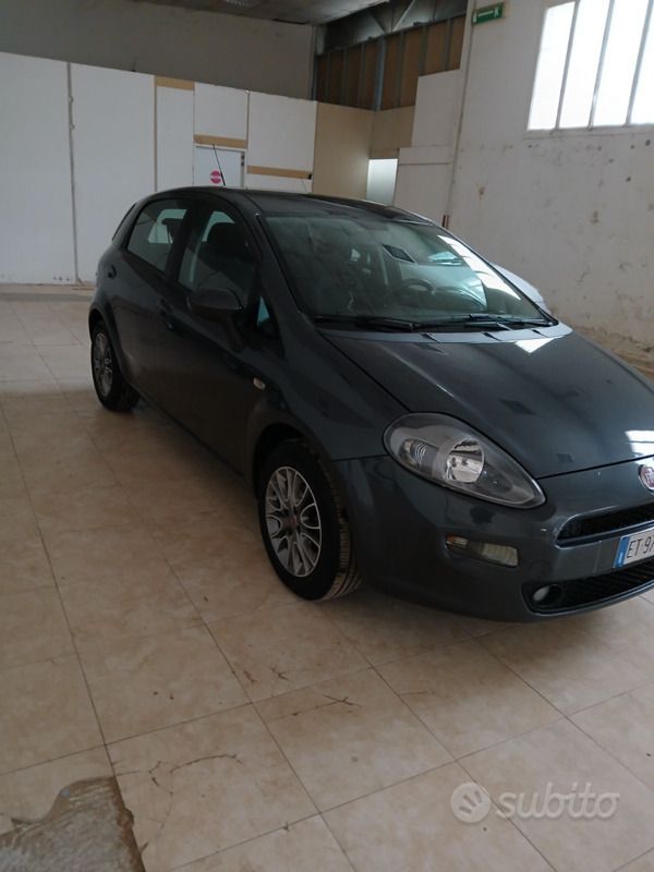 Usata Fiat Grande Punto 75 CV (55 kW) 2014 Utilitaria