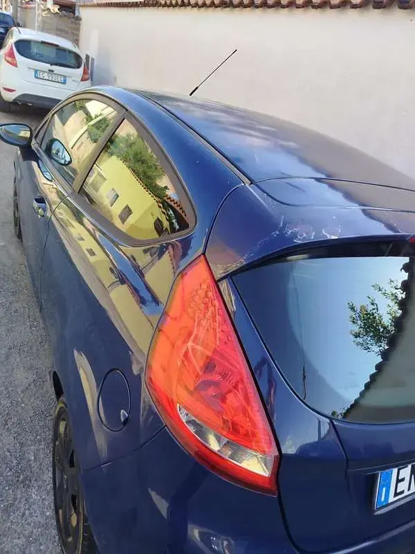 Usata Ford Fiesta Business Edition 69 CV (50 kW) 2012 Berlina