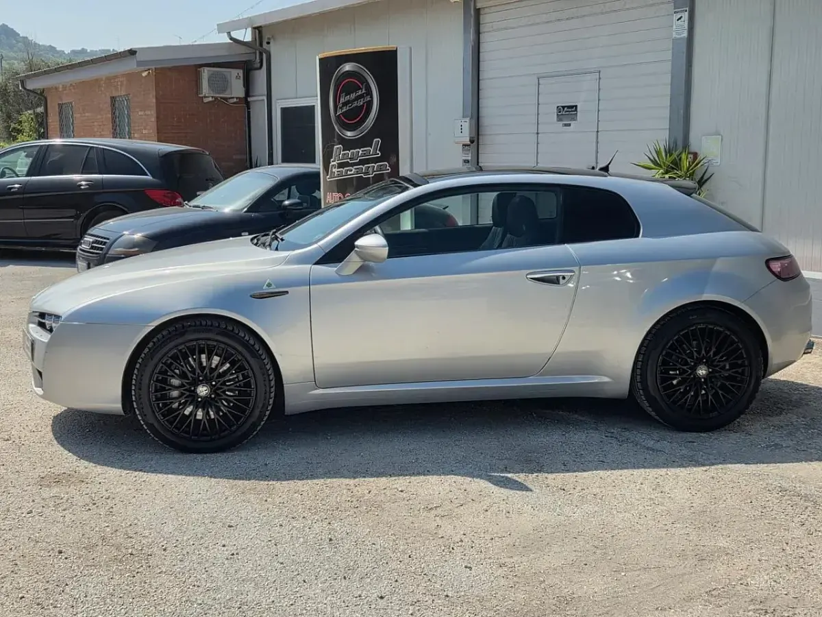 Usata Alfa Romeo Brera 200 CV (147 kW) 2006 Argento Coupé