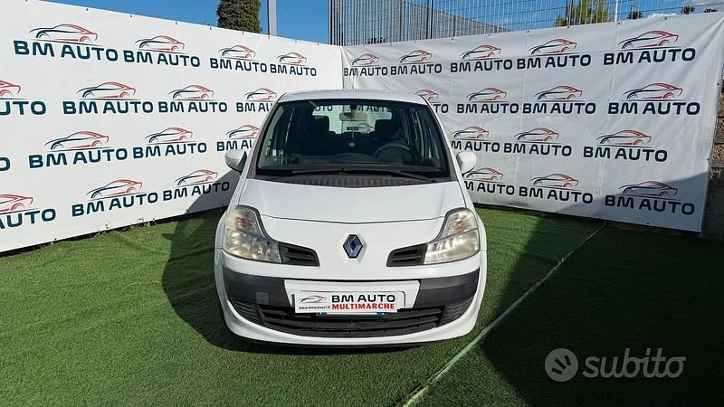 Usata Renault Modus Expression 70 CV (51 kW) 2010 Bianco Monovolume