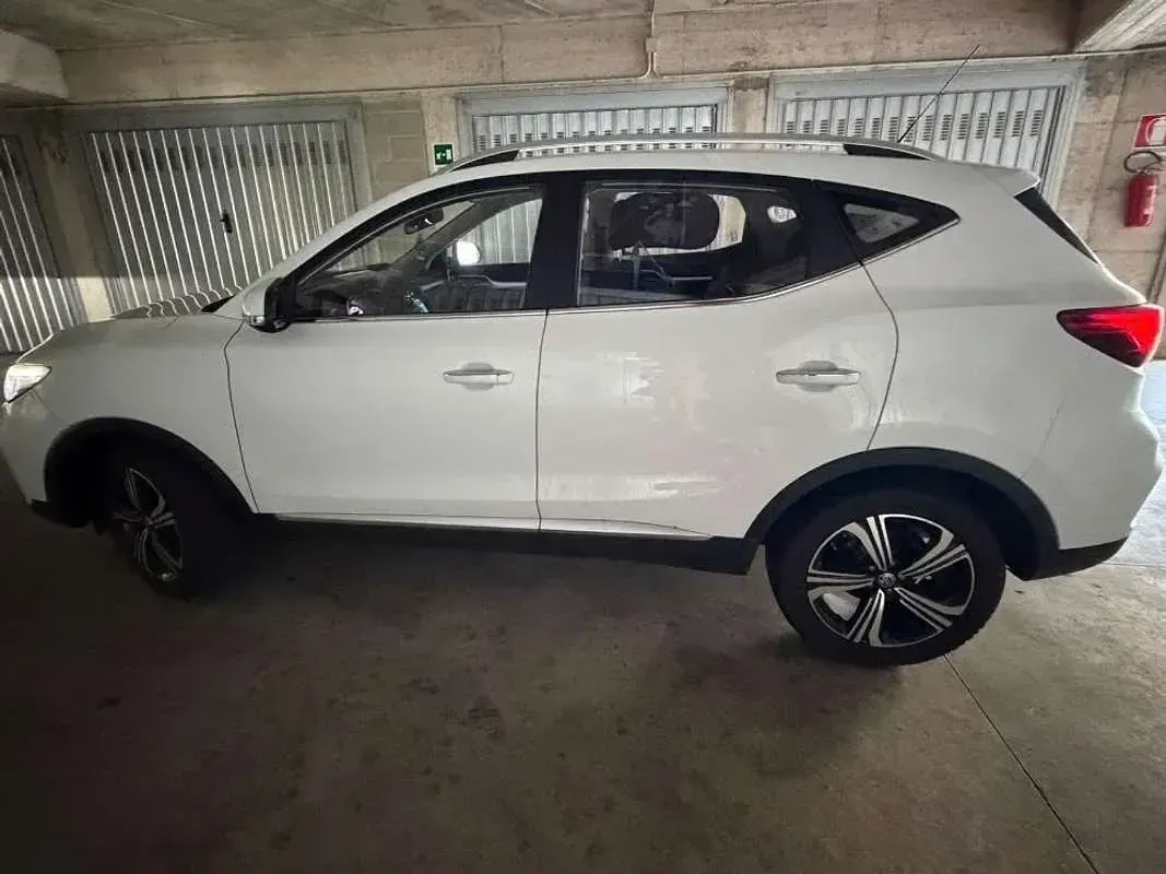 Usata MG ZS Comfort 106 CV (77 kW) 2024 Bianco SUV