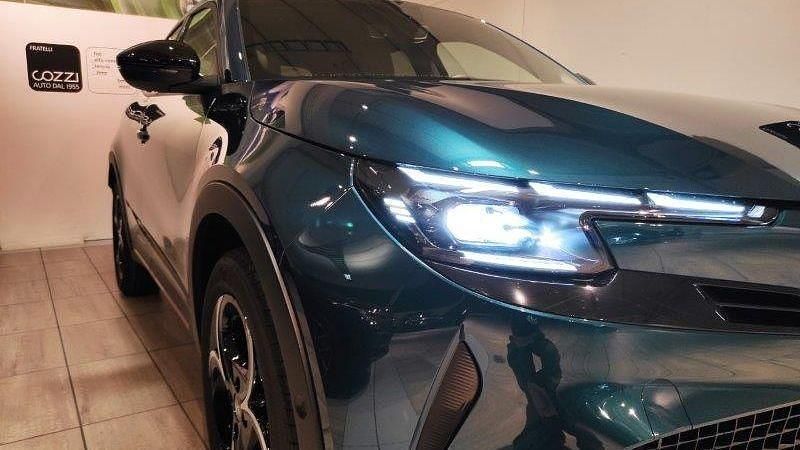 Nuova Alfa Romeo Junior Edizione Speciale 136 CV (100 kW) 2025 Blu/azzurro SUV