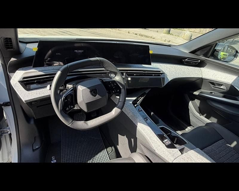 Usata Peugeot 3008 Allure 145 CV (106 kW) 2025 Bianco SUV