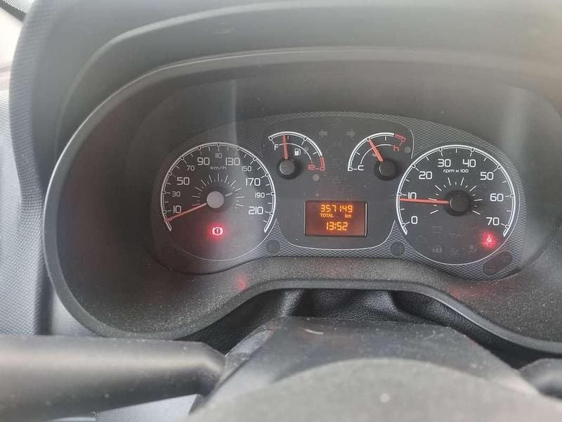 Usata Fiat Doblò Dynamic 135 CV (99 kW) 2010 Monovolume