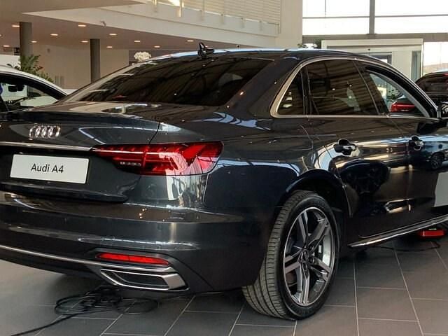 Usata Audi A4 Advanced 163 CV (119 kW) 2024 Grigio Berlina