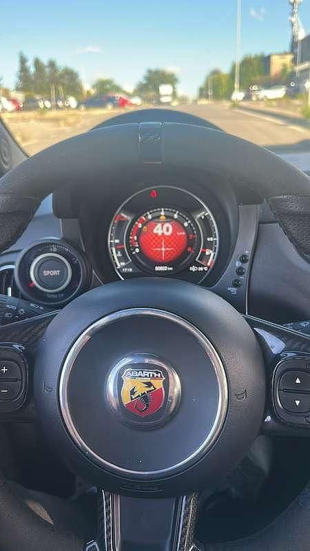 Usata Abarth 695 Competizione 179 CV (131 kW) 2023 Grigio Utilitaria