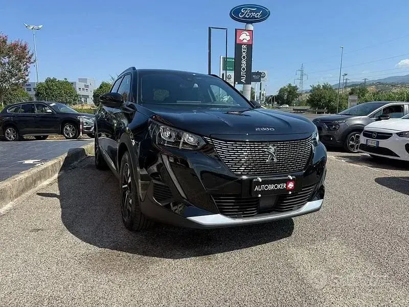 Usata Peugeot 2008 Allure 131 CV (96 kW) 2023 Nero SUV