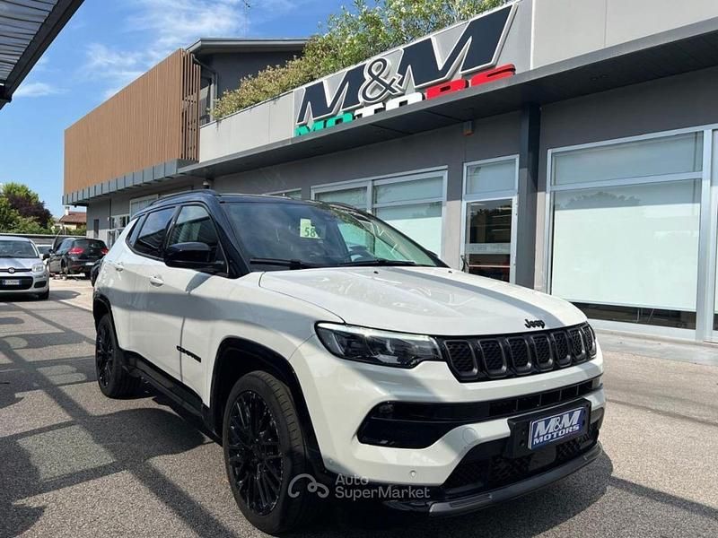 Usata Jeep Compass 131 CV (96 kW) 2023 Bianco SUV