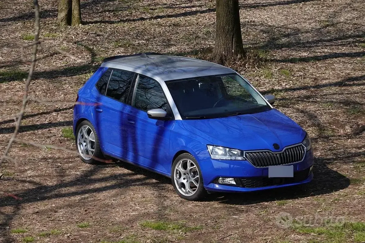 Usata Skoda Fabia 75 CV (55 kW) 2018 Blu Utilitaria