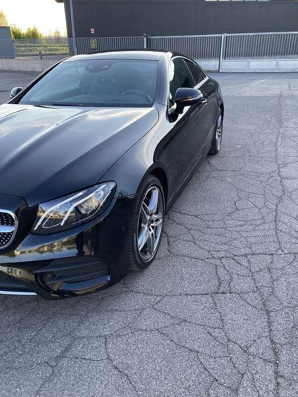 Usata Mercedes E220 Premium 194 CV (142 kW) 2018 Coupé