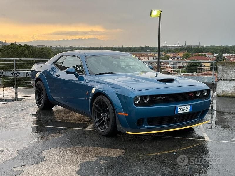 Usata Dodge Challenger 492 CV (361 kW) 2024 Blu