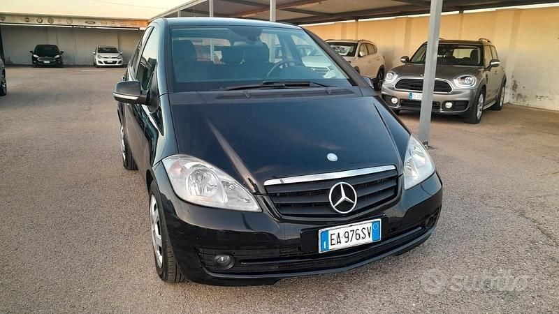 Usata Mercedes A180 Elegance 108 CV (79 kW) 2009 Nero Berlina
