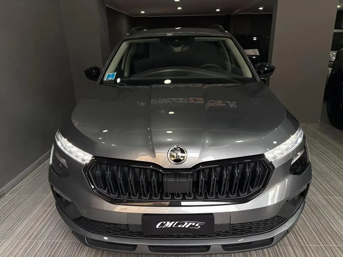 Nuova Skoda Kamiq 116 CV (85 kW) 2026 Grigio SUV