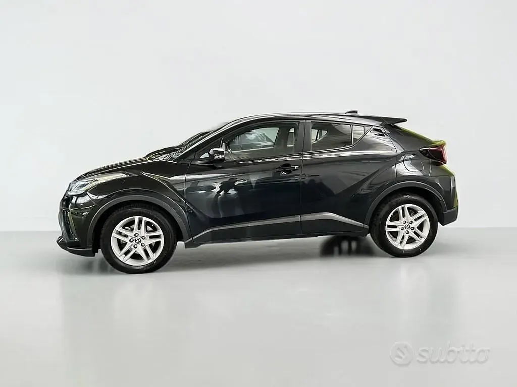 Usata Toyota C-HR Business Edition 98 CV (72 kW) 2022 Nero SUV