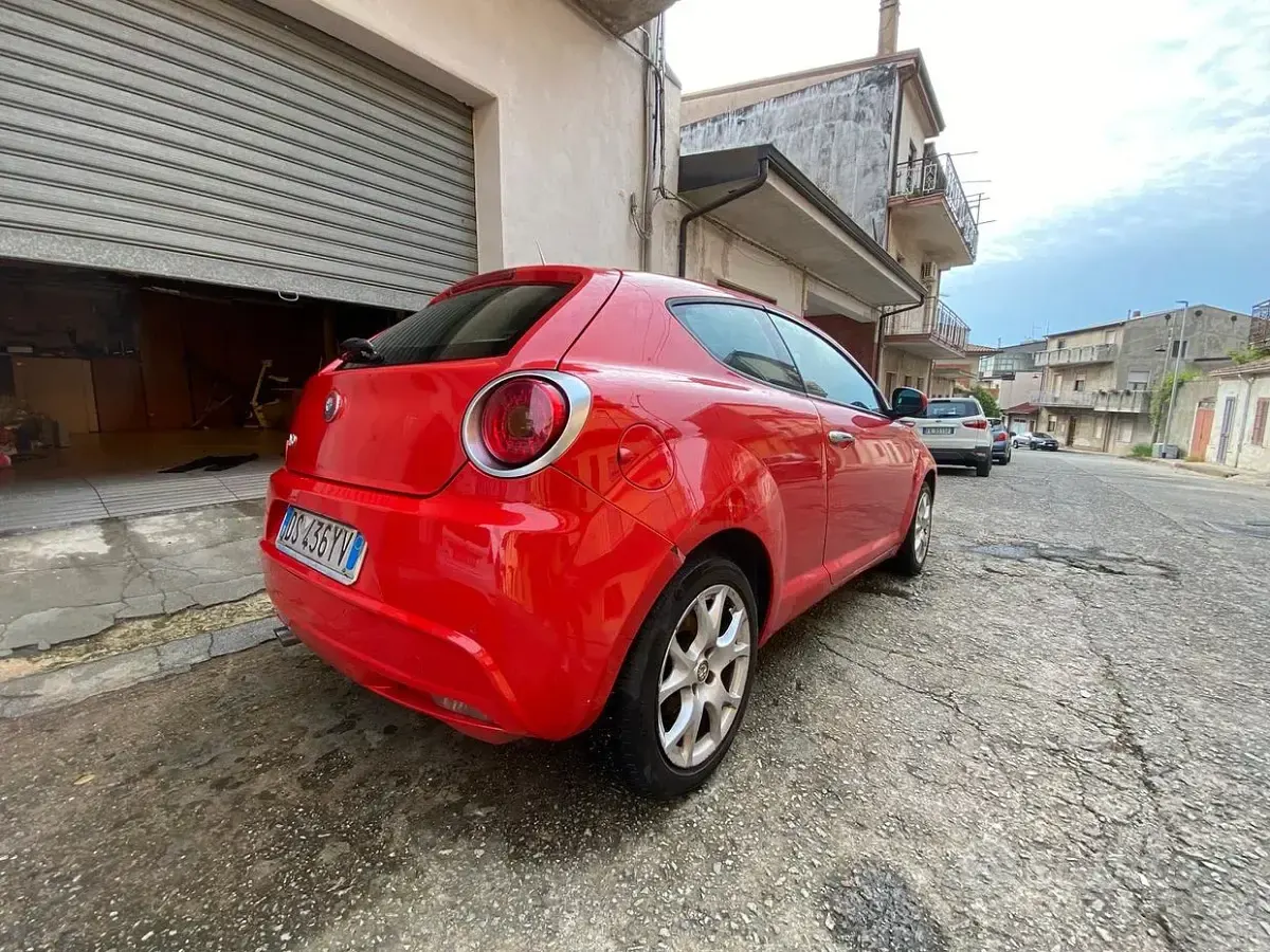 Usata Alfa Romeo MiTo 79 CV (58 kW) 2009 Rosso Utilitaria