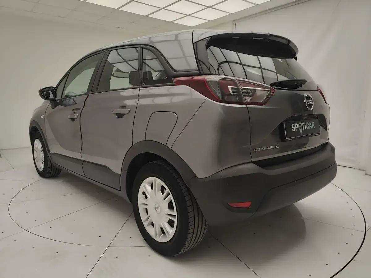 Usado Opel Crossland X 82 CV (60 kW) 2017 Gris SUV