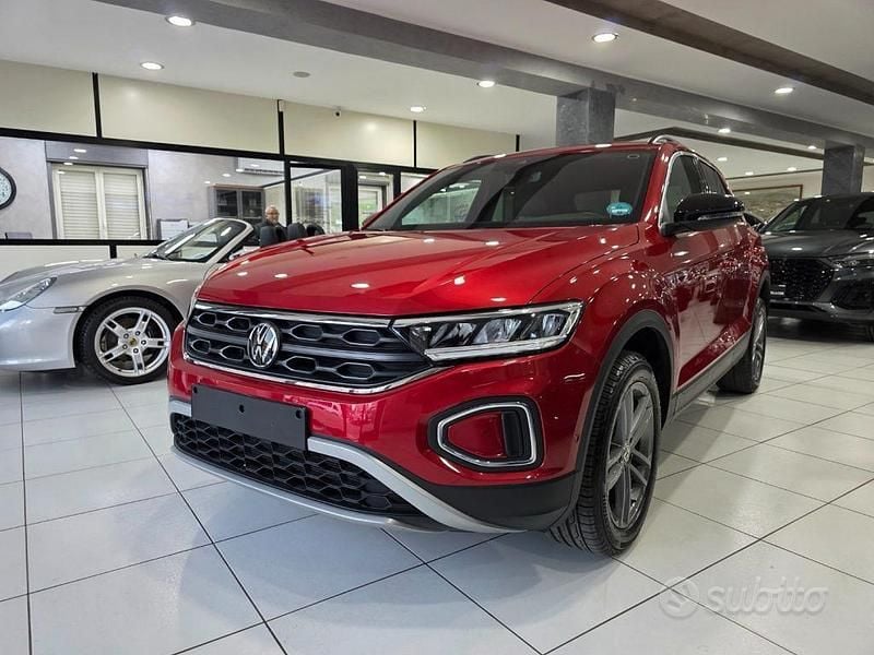 Usata VW T-Roc Goal 116 CV (85 kW) 2025 Rosso(met.) SUV