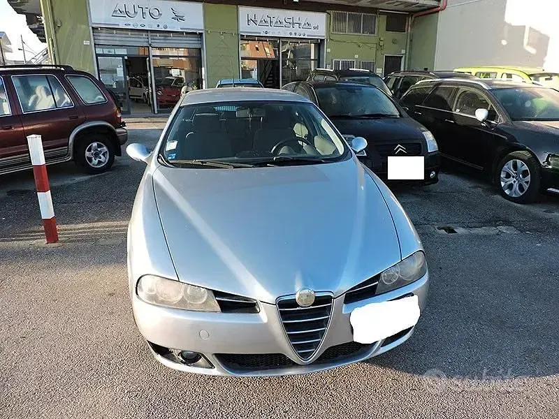 Usata Alfa Romeo 156 Exclusive 116 CV (85 kW) 2005 Grigio Station wagon