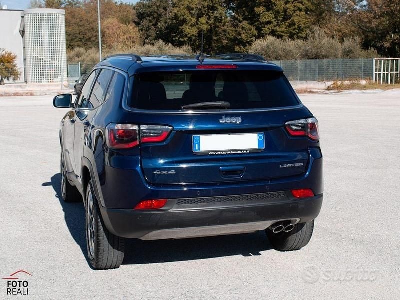 Usata Jeep Compass Limited 140 CV (102 kW) 2018 Blu SUV