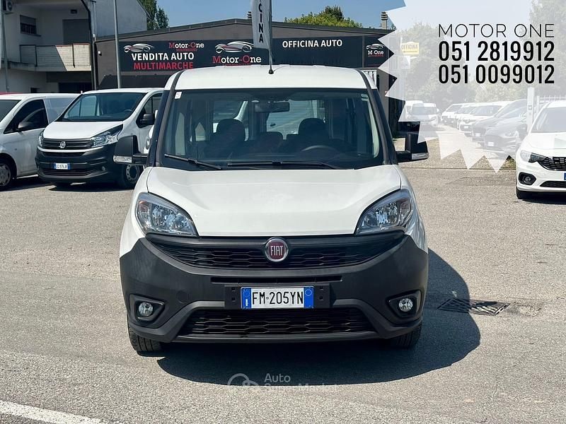 Usata Fiat Doblò 95 CV (69 kW) 2018 Bianco Monovolume