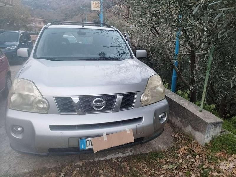 Gebraucht Nissan X-Trail 150 PS (110 kW) 2009 Grau SUV