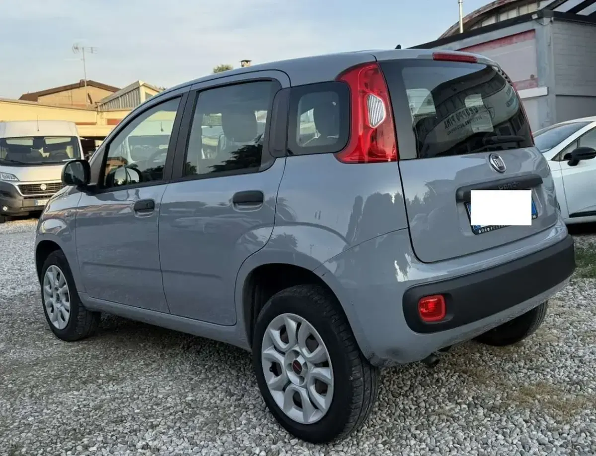 Usata Fiat Panda Easy 80 CV (58 kW) 2018 Blu/azzurro Utilitaria