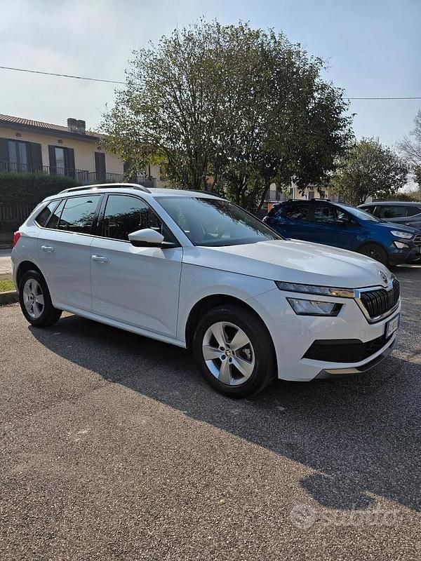 Usata Skoda Kamiq Ambition 110 CV (80 kW) 2022 Bianco SUV