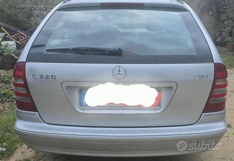 Usata Mercedes C220 143 CV (105 kW) 2002 Grigio Station wagon