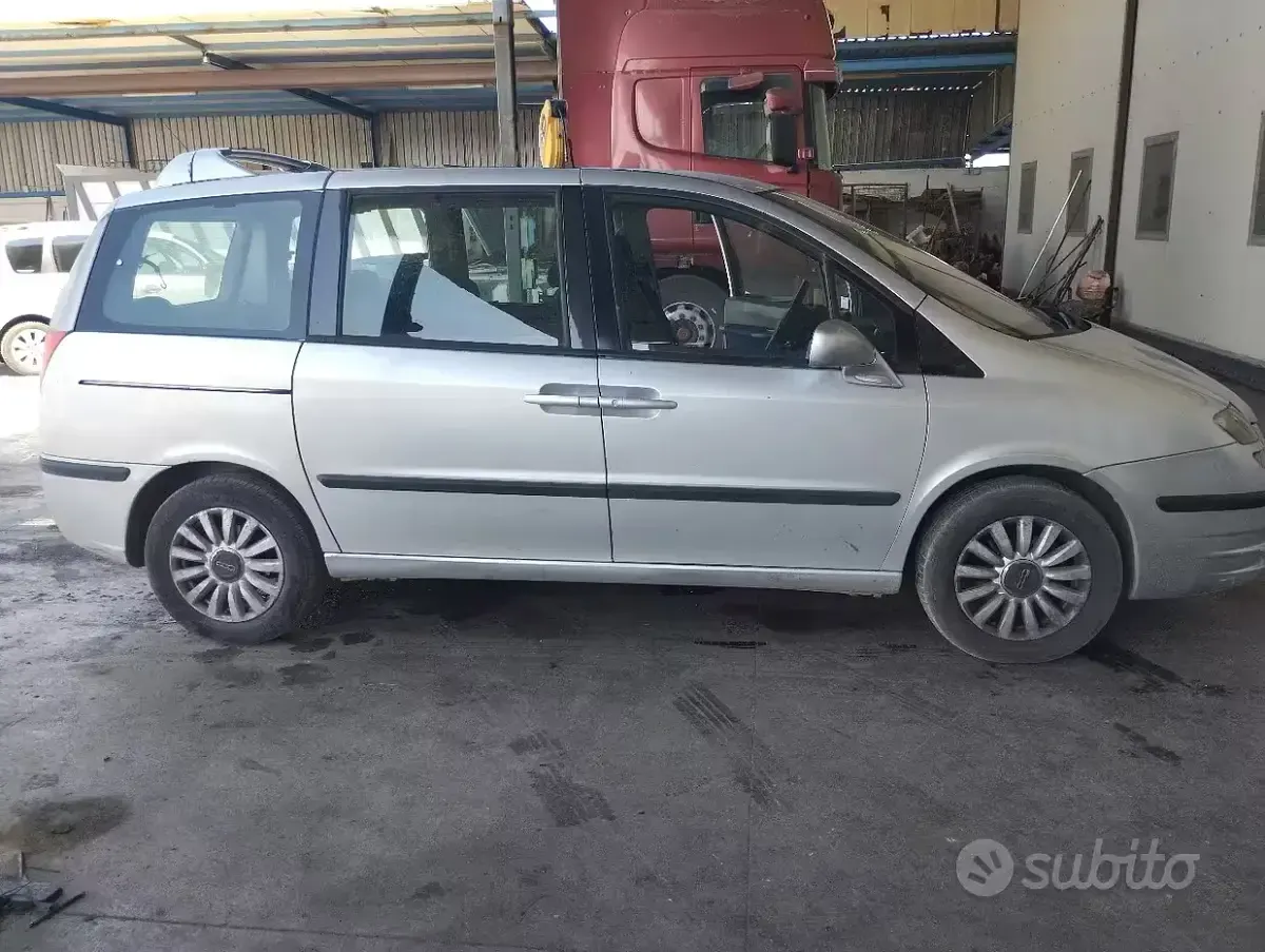 Usata Fiat Ulysse 2004 Grigio Monovolume