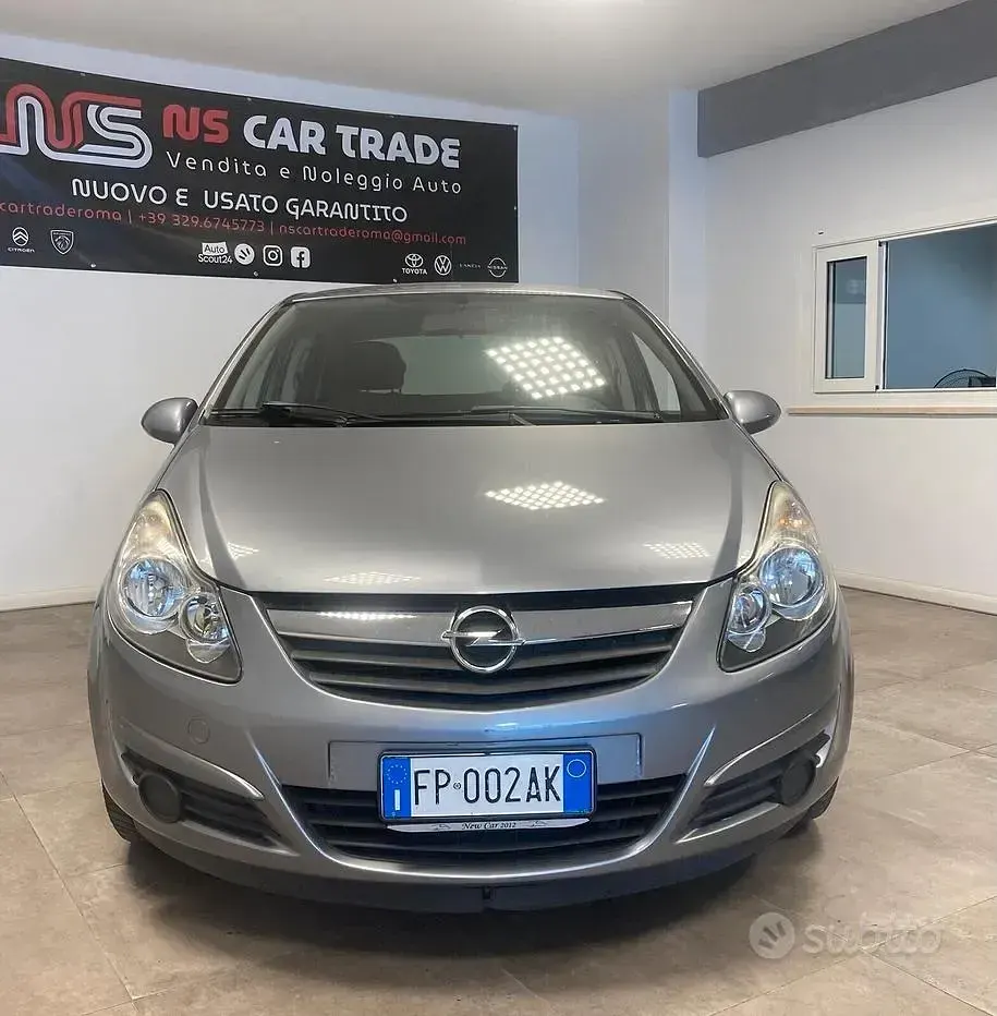 Usata Opel Corsa 75 CV (55 kW) 2007 Grigio Utilitaria