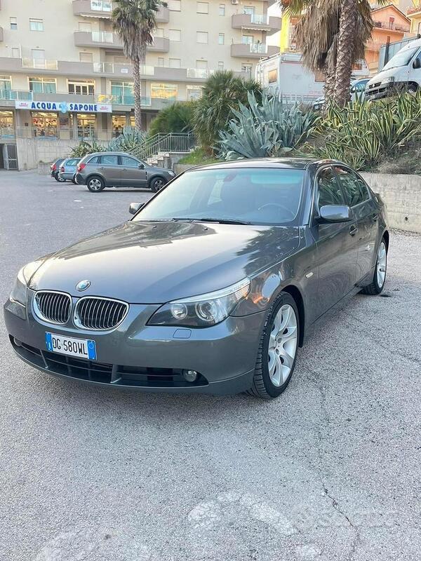 Usato 2004 BMW 530 3.0 Diesel 218 CV (7.999 €)