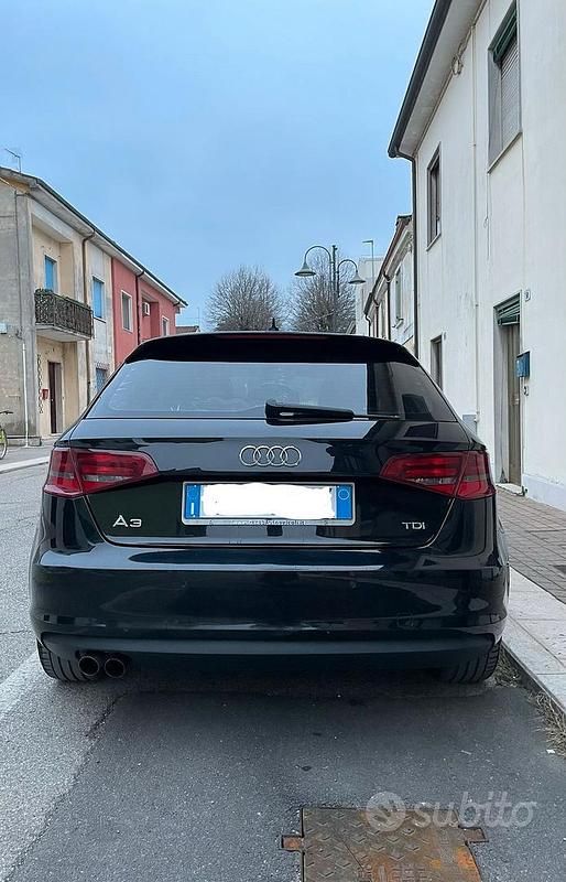 Usata Audi A3 150 CV (110 kW) 2015 Nero
