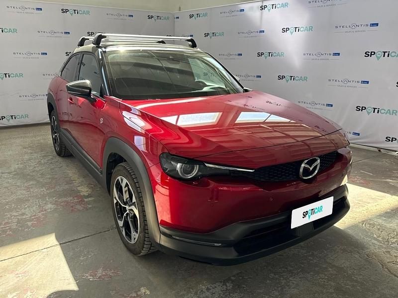 Begagnad Mazda MX30 Makoto 170 HK (125 kW) 2023 Röd SUV