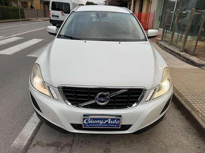 Usata Volvo XC60 Business Edition 163 CV (119 kW) 2013 Bianco SUV