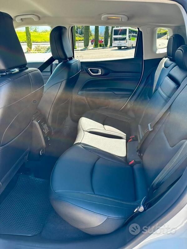 Usata Jeep Compass 130 CV (95 kW) 2023 Bianco SUV