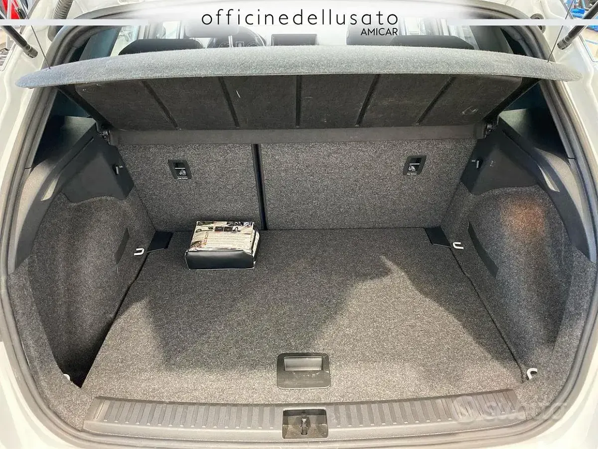 Usata Seat Arona Xperience 95 CV (69 kW) 2022 SUV