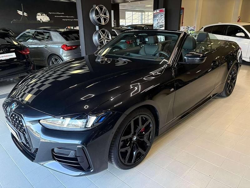 Usata BMW 420 M Sport 190 CV (139 kW) 2025 Nero met Cabrio